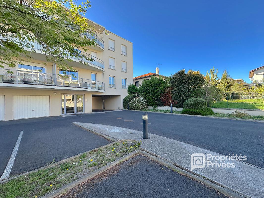 CLERMONT-FERRAND Appartement 2 pièces 46,5m2 avec balcon, garage et parking 12