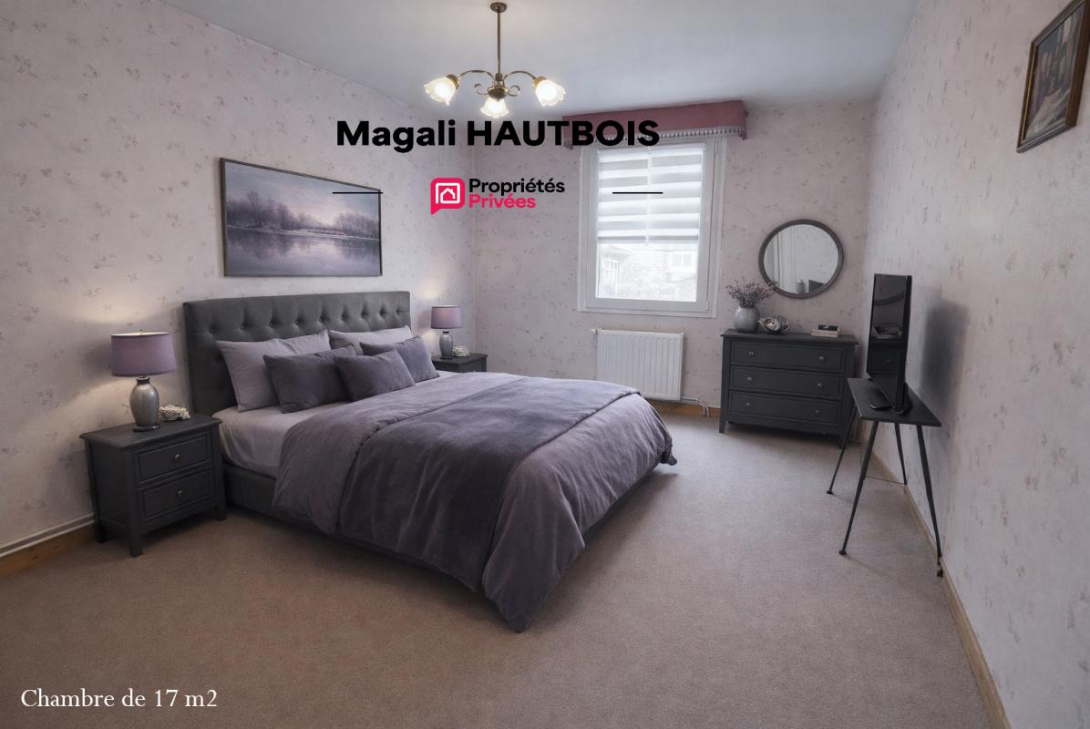 SAINT-HILAIRE-DU-HARCOUET Maison de ville Saint Hilaire Du Harcouet 6 pièce(s) 167 m2 8