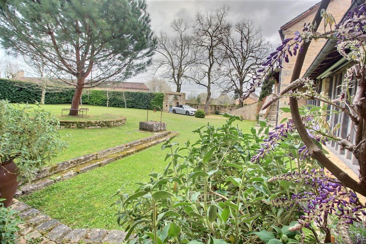 PERIGUEUX Demeure de prestige Savignac Les Eglises 320 m2 5