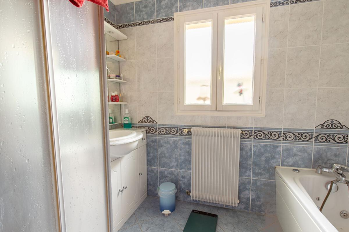 FREMAINVILLE Corps de ferme à vendre sur Frémainville 10