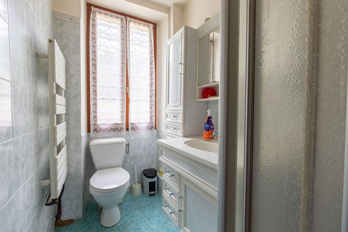 FREMAINVILLE Corps de ferme à vendre sur Frémainville 11