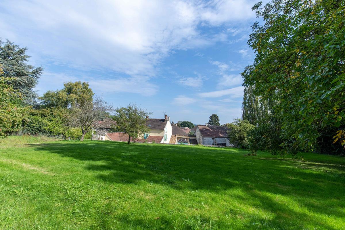 FREMAINVILLE Corps de ferme à vendre sur Frémainville 14