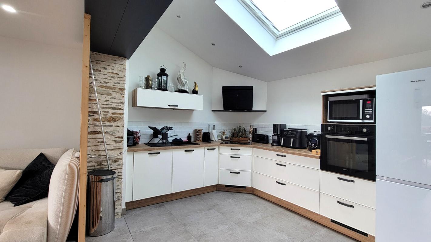 SEGRE Maison Segre En Anjou Bleu 4 pièce(s) 96 m2 3