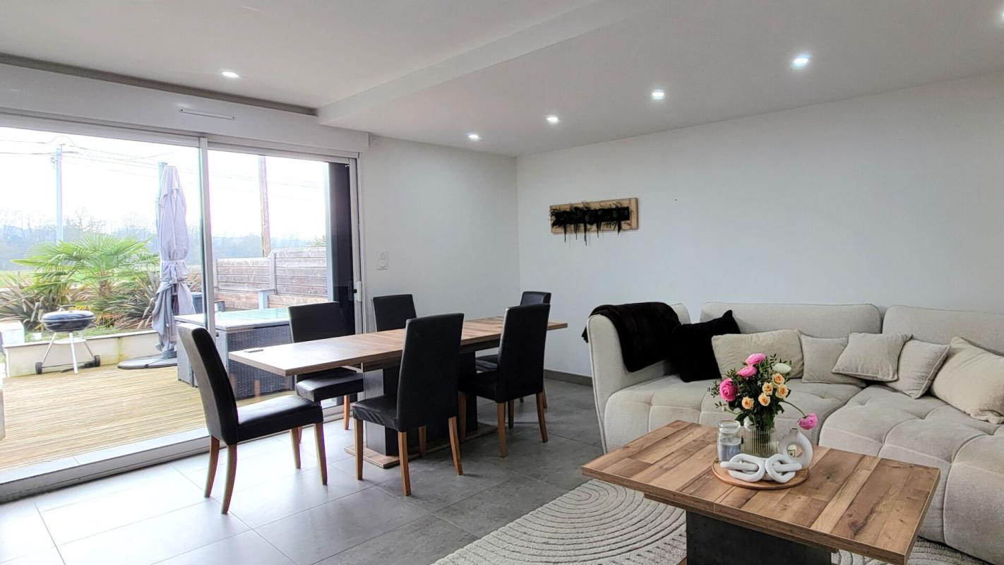 SEGRE Maison Segre En Anjou Bleu 4 pièce(s) 96 m2 5