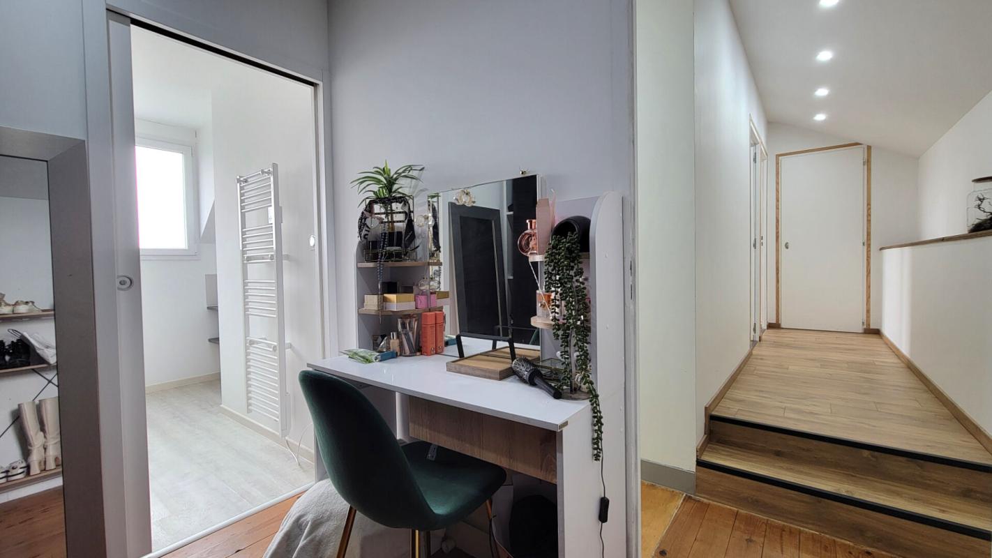 SEGRE Maison Segre En Anjou Bleu 4 pièce(s) 96 m2 8