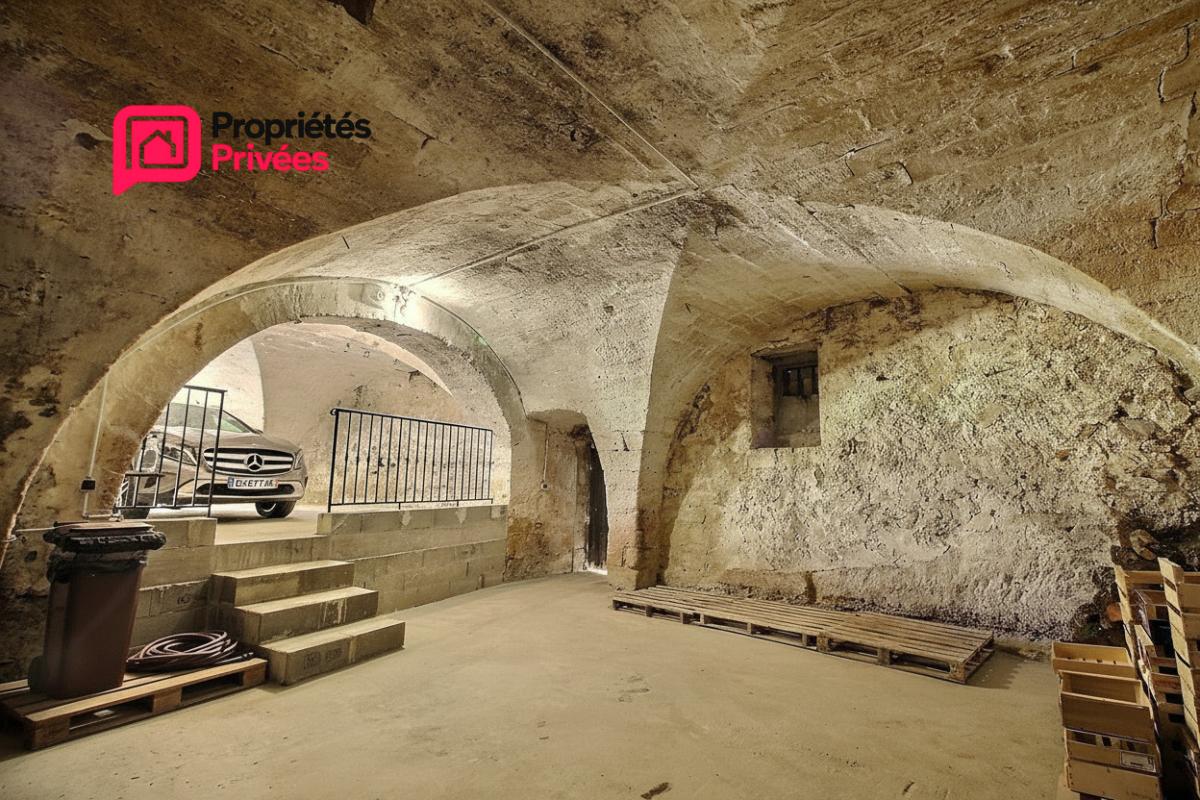 UZES UZES : A 5 km Maison de village 5 pièce(s) 118 m2, Terrasse , entièrement rénovée 8