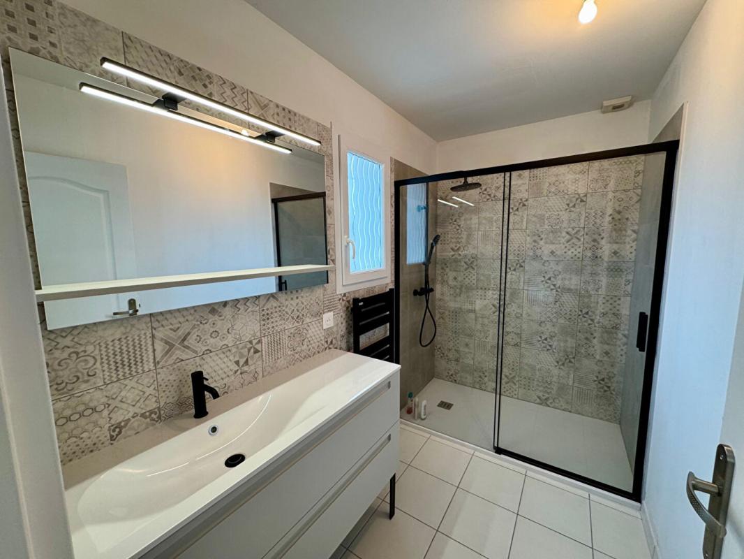 VAUX-SUR-MER Maison Vaux Sur Mer plain pied 100 m2 avec piscine 16