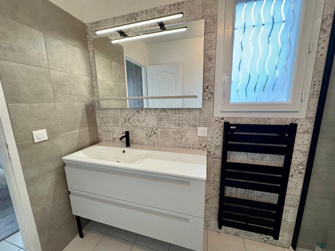 VAUX-SUR-MER Maison Vaux Sur Mer plain pied 100 m2 avec piscine 18