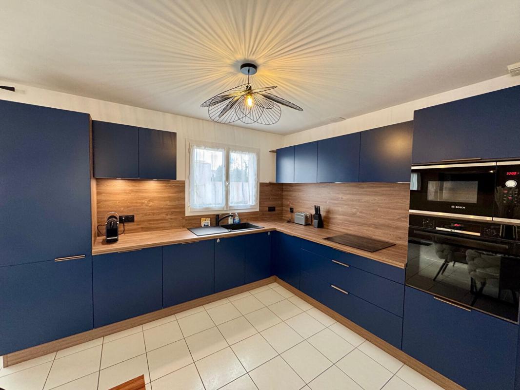 VAUX-SUR-MER Maison Vaux Sur Mer plain pied 100 m2 avec piscine 8