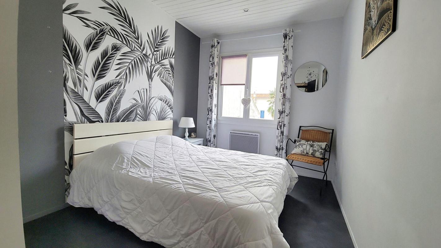 LA TRANCHE-SUR-MER Maison La Tranche Sur Mer 4 pièce(s) 86 m2 5