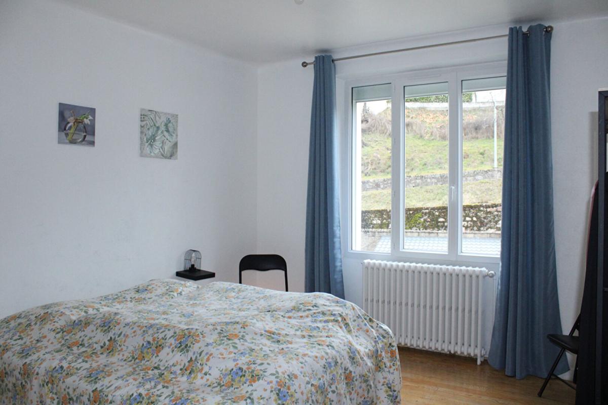 LANGOGNE Maison avec jardin Langogne 9 pièce(s) 190 m2 avec appartement independant 7