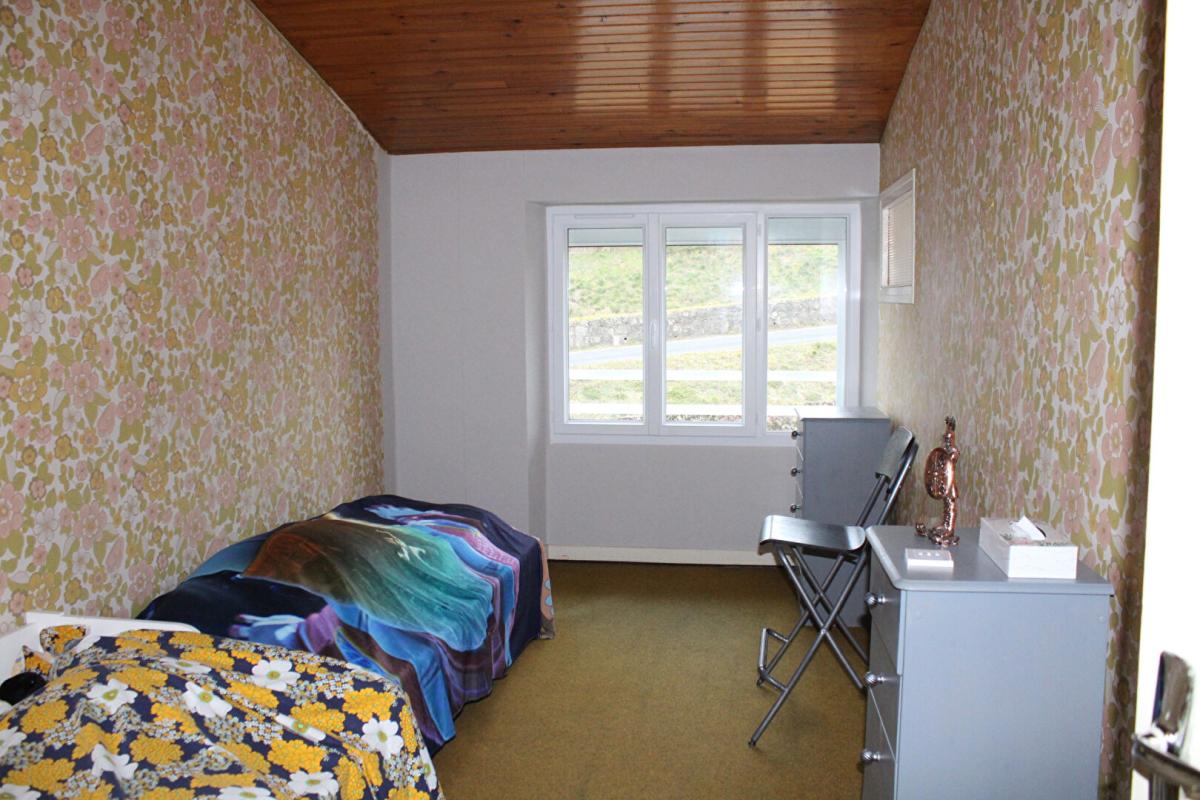 LANGOGNE Maison avec jardin Langogne 9 pièce(s) 190 m2 avec appartement independant 9