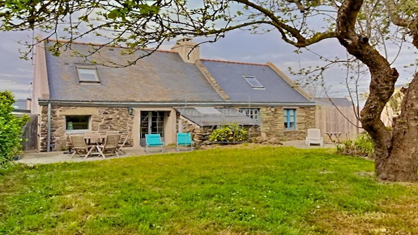 GROIX Maison Groix 10 pièce(s) 101 m2 18