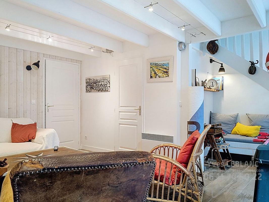 GROIX Maison Groix 10 pièce(s) 101 m2 6