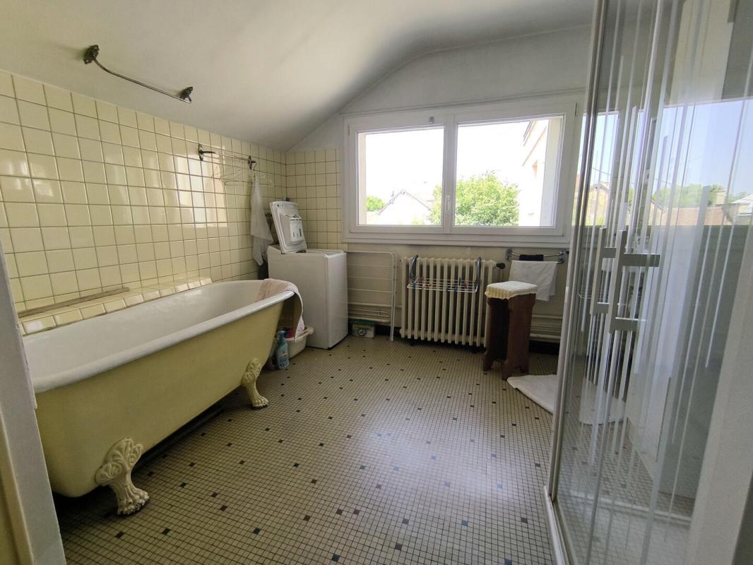 ALENCON Maisons centre ville, garages et jardin 11