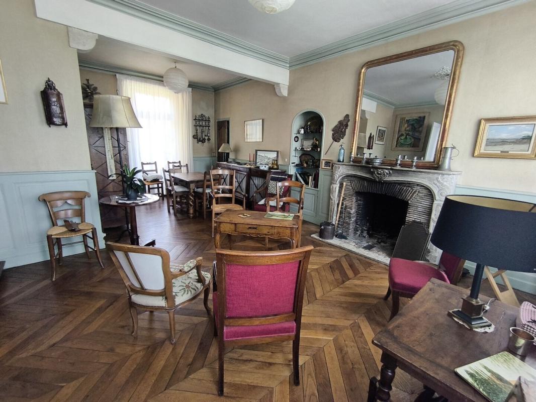 ALENCON Maisons centre ville, garages et jardin 3