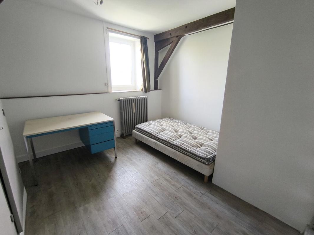 ALENCON Maisons centre ville, garages et jardin 8