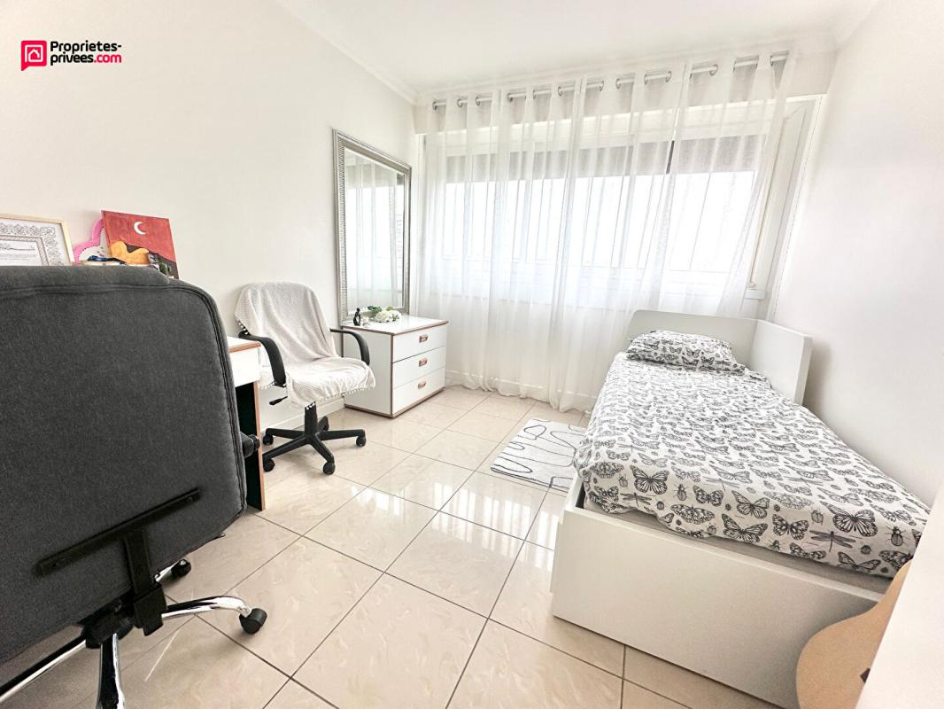 SARCELLES EXCLUSIVITÉ -90 m² -3 CHAMBRES - PARKING + CAVE - À SAISIR ! 8