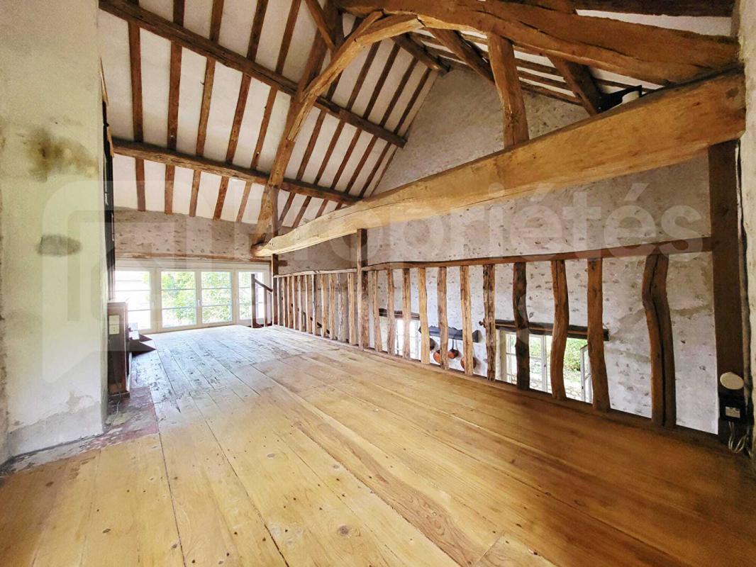 SERMAISES Maison de caractère en Pierre, 5 pièces, dépendances et jardin 10