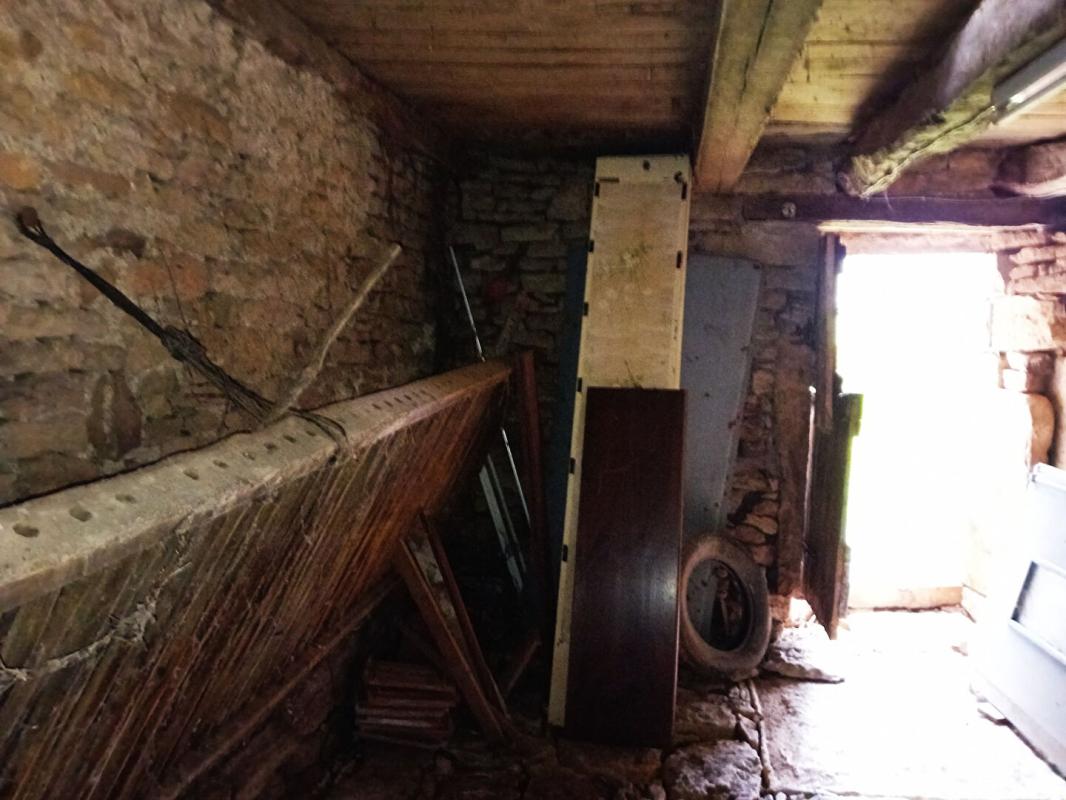 BEAUREGARD Fermette 2 pièce(s) 57 m2 12