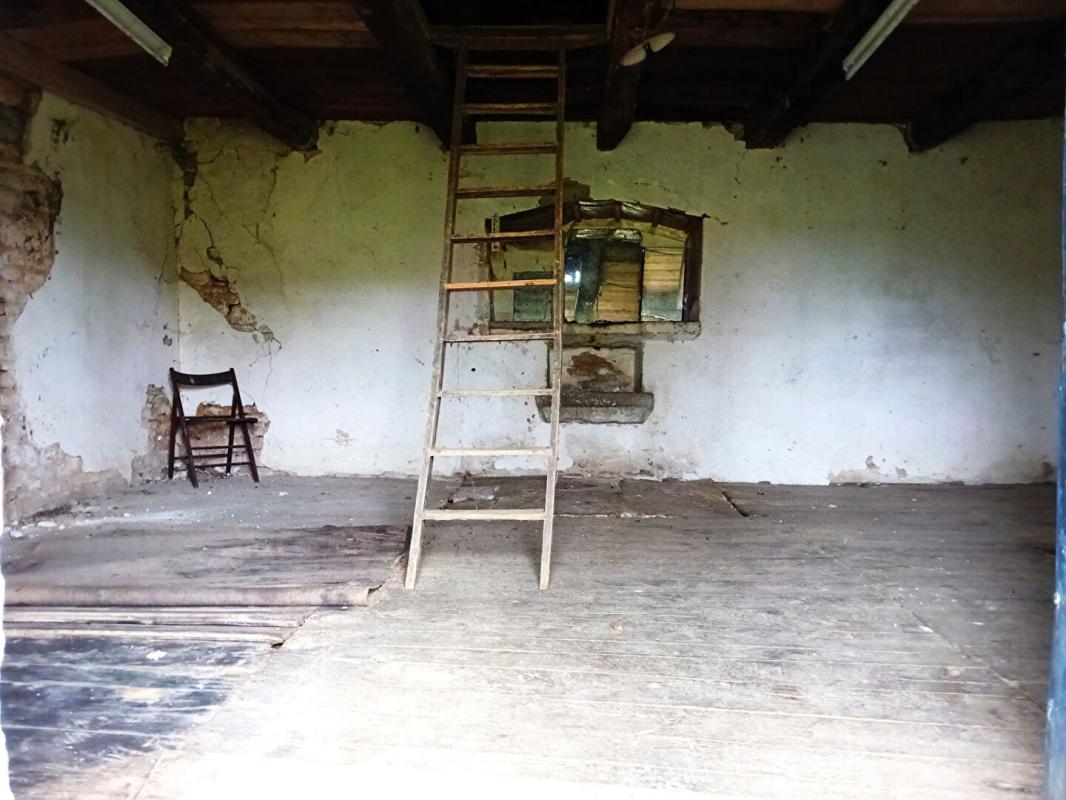 BEAUREGARD Fermette 2 pièce(s) 57 m2 4