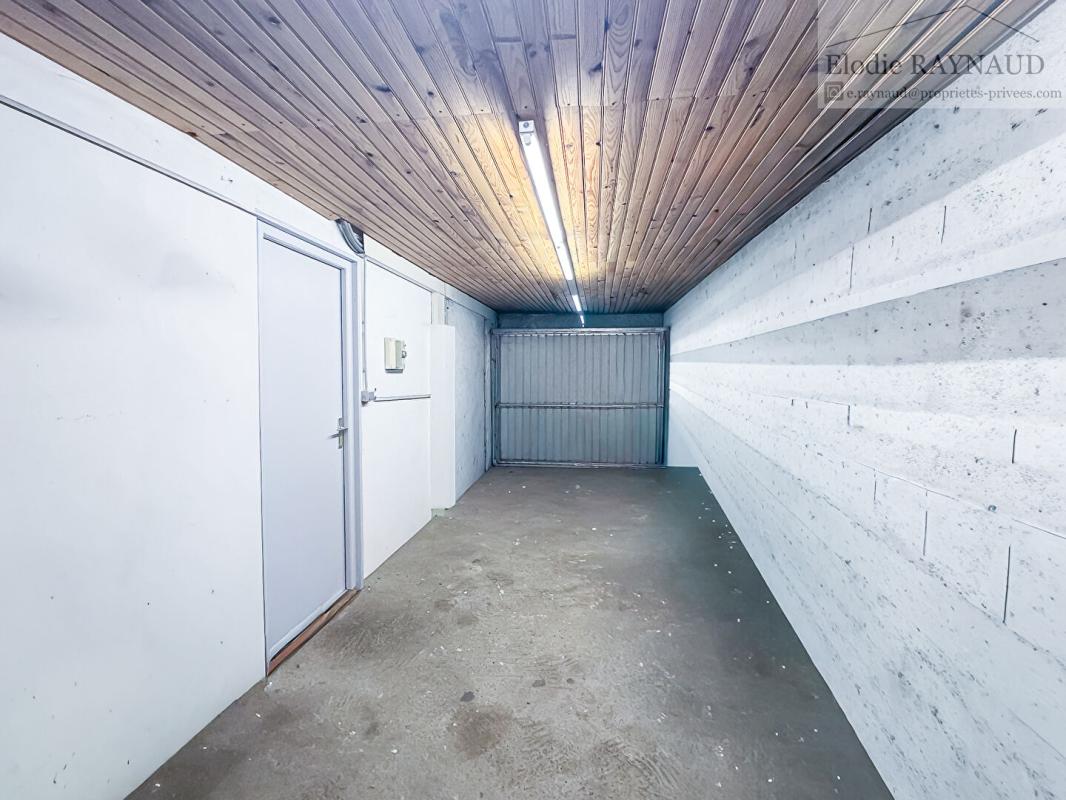 MEYZIEU Maison Meyzieu 4 pièces 84 m2 14