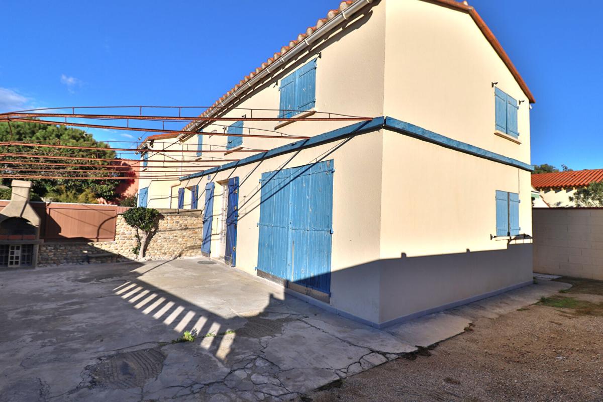 SAINTE-MARIE Villa Sainte Marie La Mer 3 pièce(s) 60 m2 sur un terrain de 147m² 1