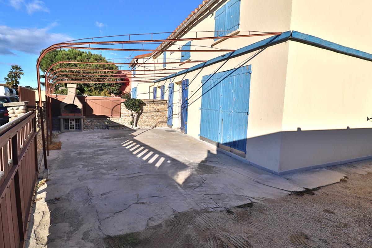 SAINTE-MARIE Villa Sainte Marie La Mer 3 pièce(s) 60 m2 sur un terrain de 147m² 3