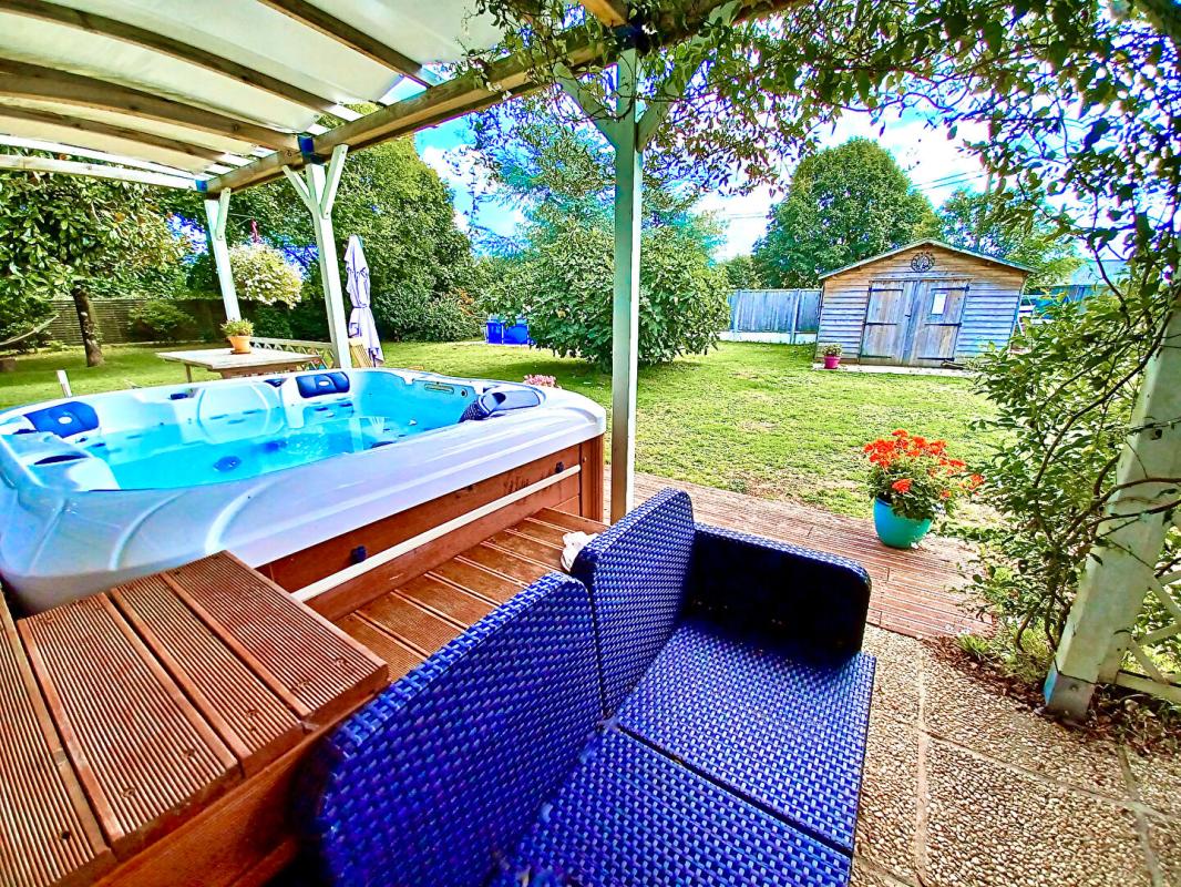 NIVILLAC Charmante maison Nivillac T5. La Roche Bernard à pied 2