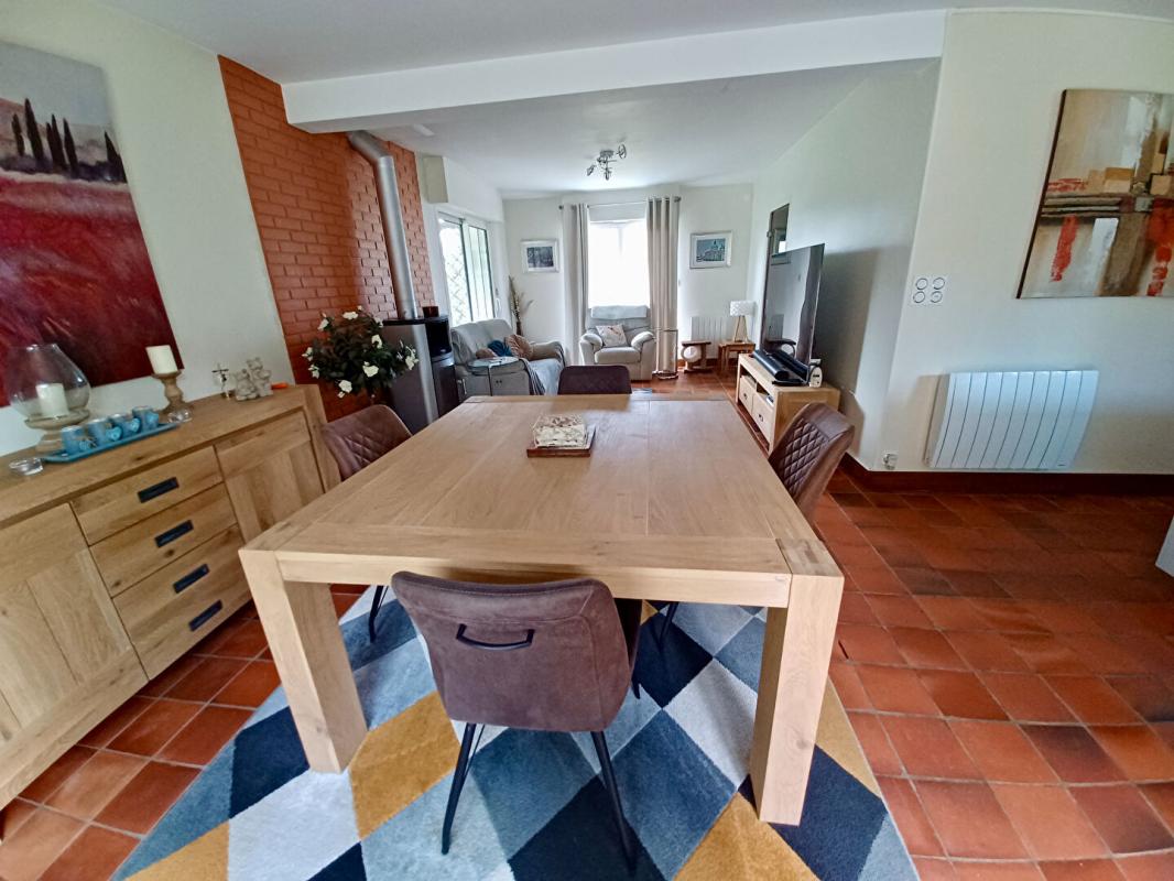 NIVILLAC Charmante maison Nivillac T5. La Roche Bernard à pied 9