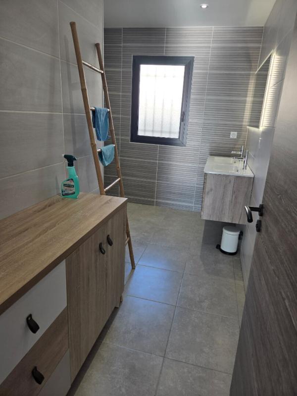 BOISSET-ET-GAUJAC Confortable Villa de 101 M2, 3 Chambres tout confort avec piscine sur 620 M2 de terrain 11