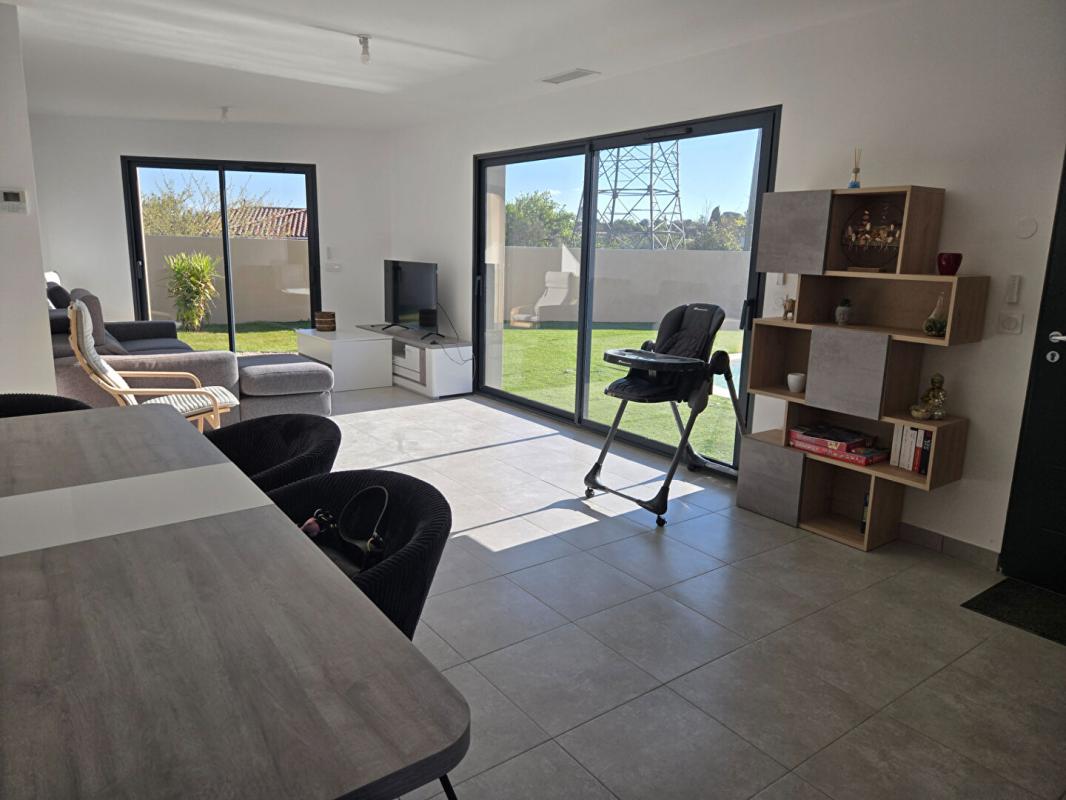 BOISSET-ET-GAUJAC Confortable Villa de 101 M2, 3 Chambres tout confort avec piscine sur 620 M2 de terrain 6