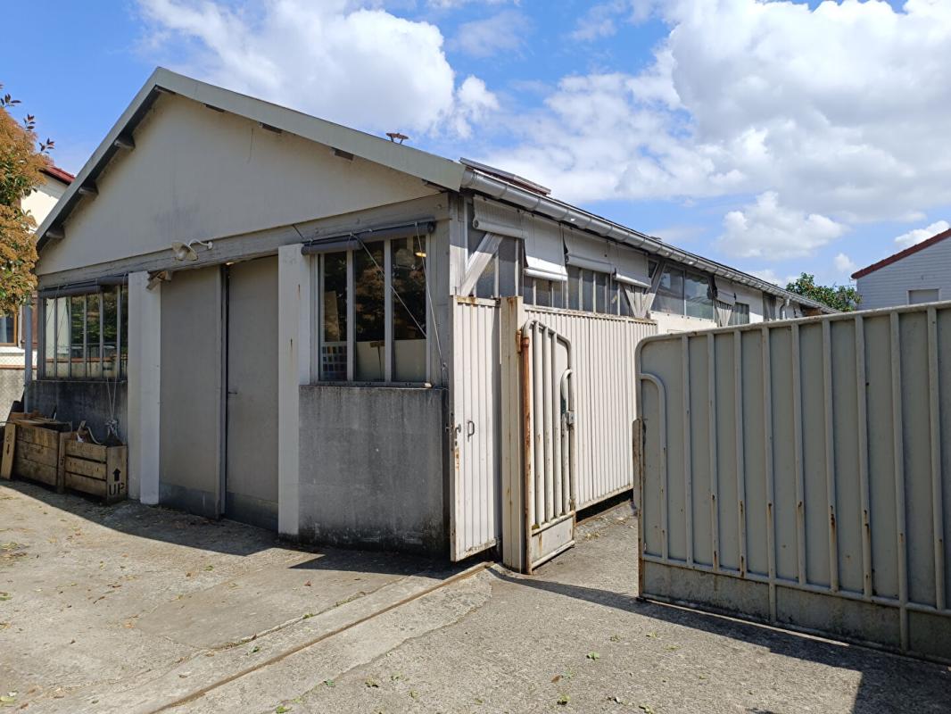 NEUILLY-PLAISANCE ATELIER D'ARTISTE/ LOFT 180m² avec jardin Neuilly-Plaisance (93360) 3