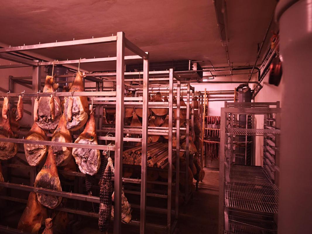 MAZAMET MAZAMET (81) - BOUCHERIE CHARCUTERIE TRAITEUR 11