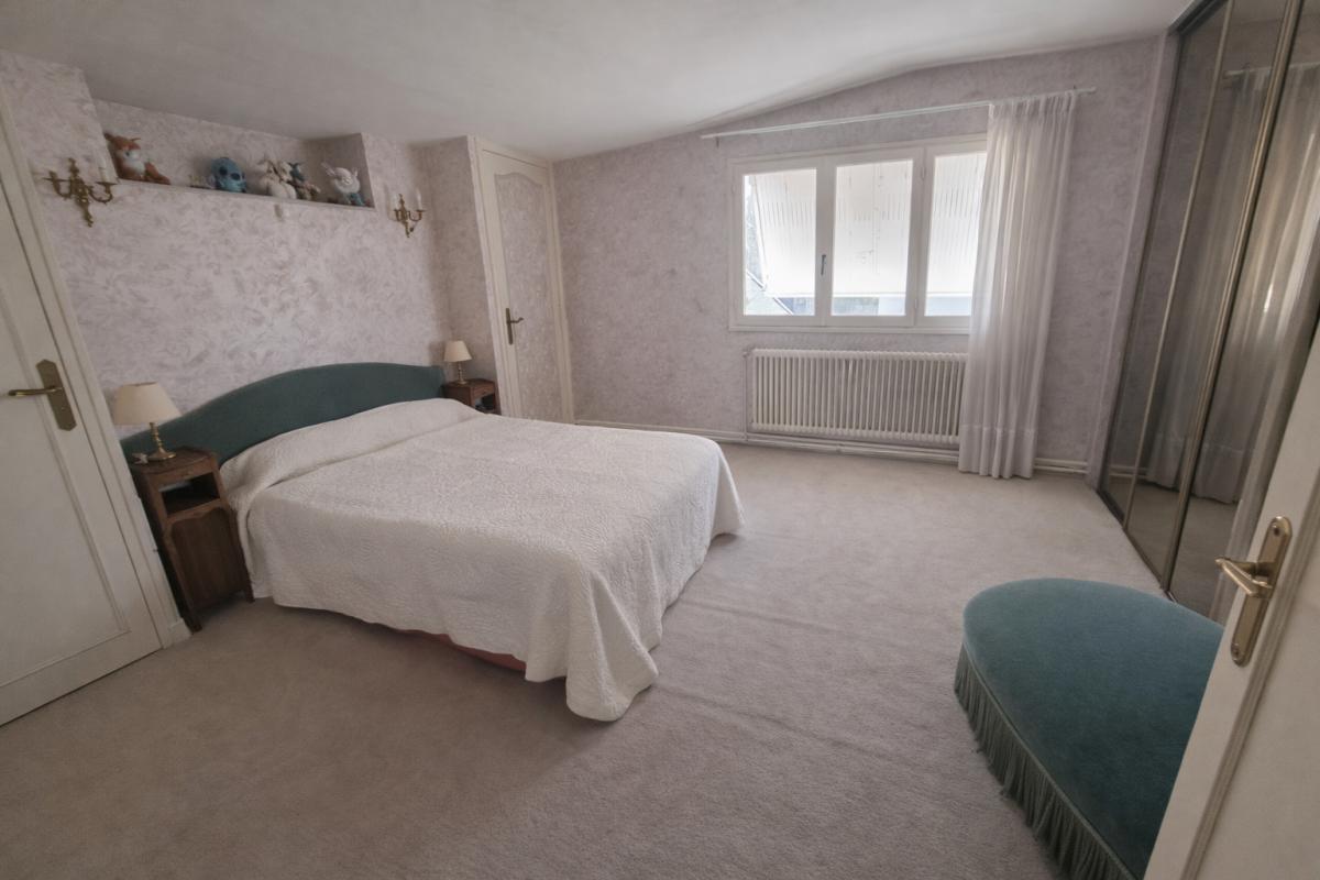 BEYNOST Maison Beynost 5 pièces 154 m2 garage sur 850m2 de terrain 4