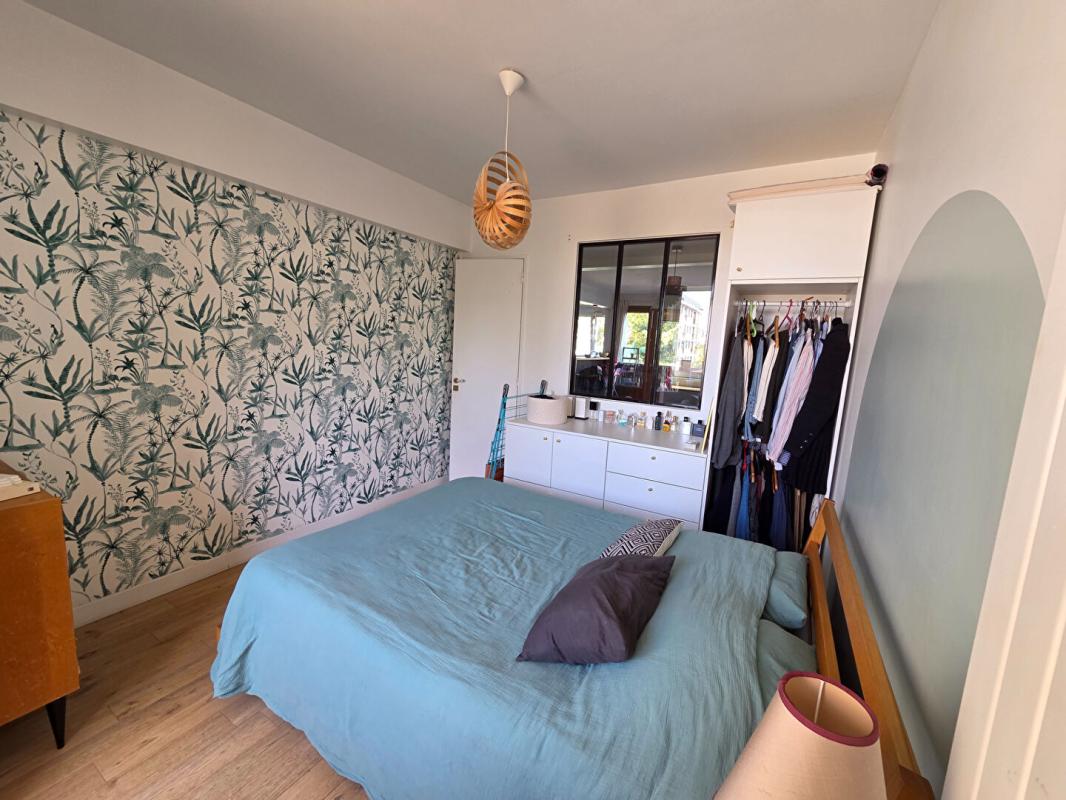 PARIS-17E-ARRONDISSEMENT Appartement  familiale de 4 pièce(s) 80 m2 5