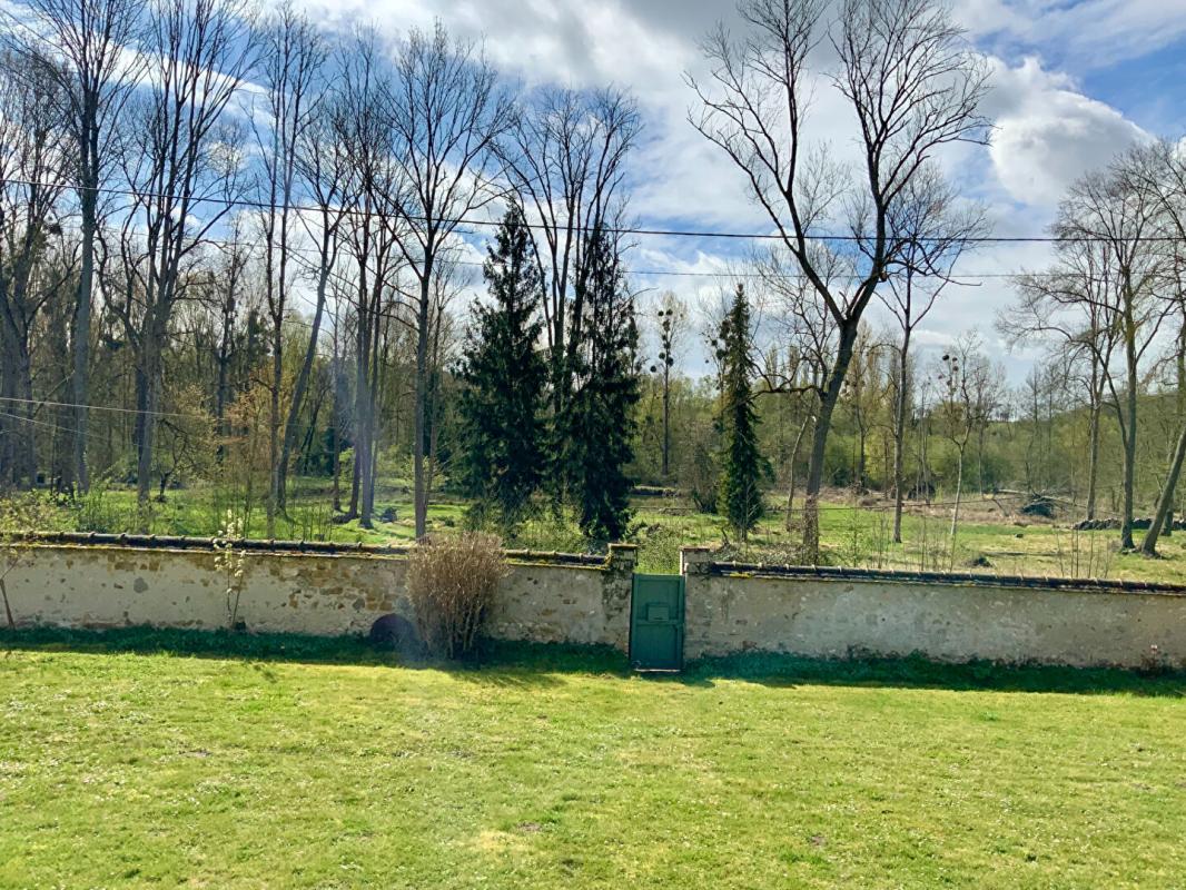 DORMELLES Elégante maison en pierre au coeur de la nature - Vue foret & charme authentiques à Dormelles 6