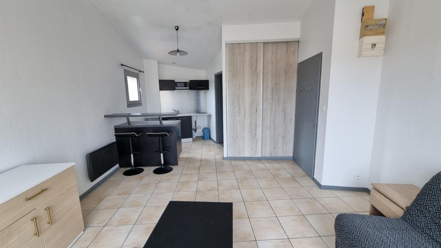 LUCON Appartement Lucon 1 pièce(s) 25.59 m2 3