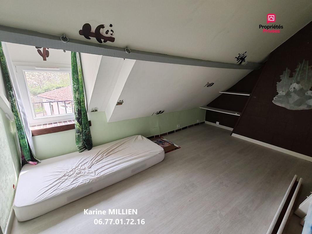 SAINT-REMY-SUR-AVRE SAINT REMY SUR AVRE 28380 Maison individuelle - 1 étage - 4 chambres - Dépendance - Garage - Terrain - 218400  HAI 8