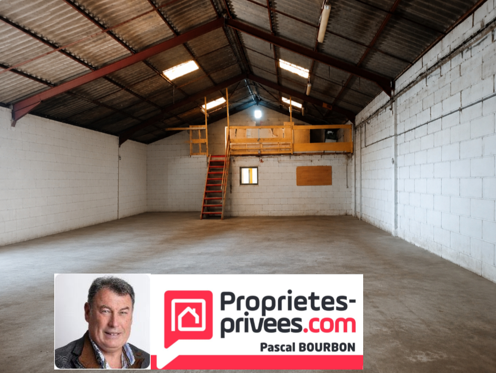 LIMOUX Hangar de 200m² et deux bureaux de jardin à Limoux sur 1000m² 1