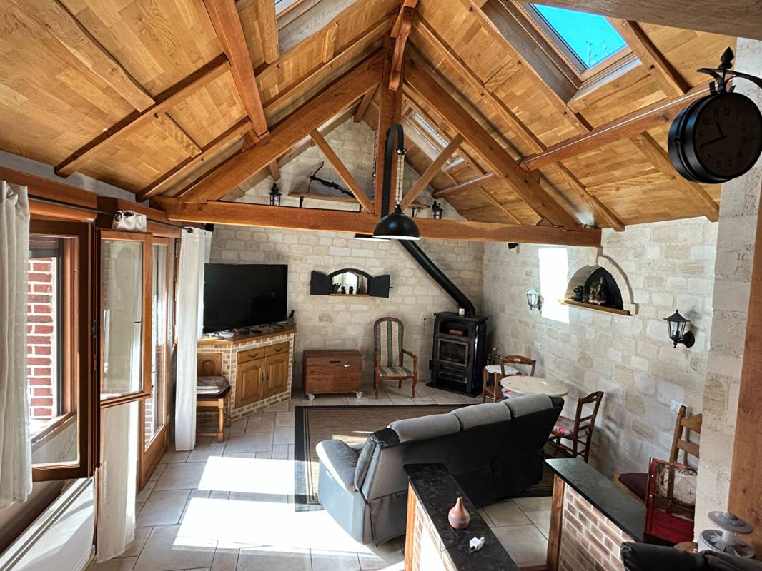 IVRY-LE-TEMPLE MAISON ANCIENNE COMPLETEMENT RENOVEE PAR UN COMPAGNON DE FRANCE 8