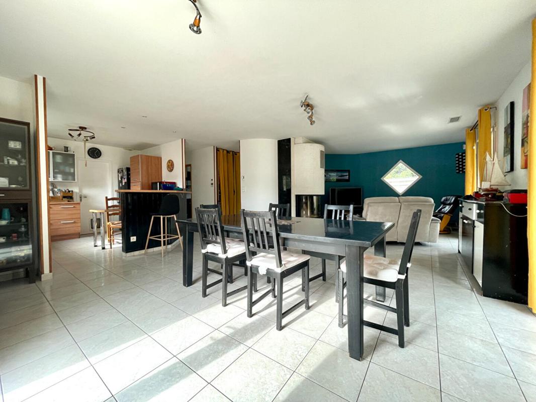 CESTAS Maison Familiale Cestas 6 pièce(s) 160 m2 6