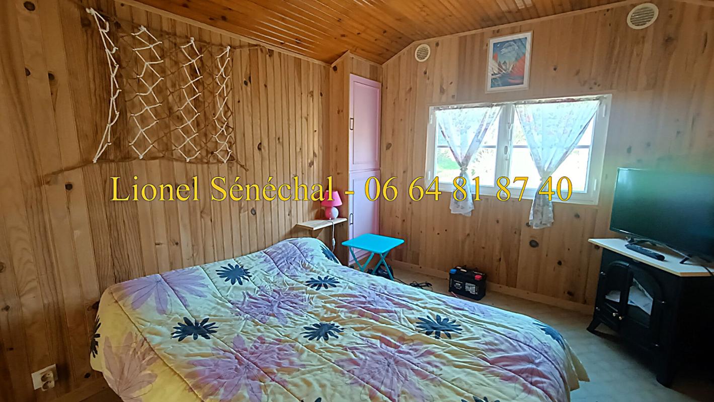 NEUVILLE-SUR-SARTHE Terrain de loisirs de plus de 500 m2 + un chalet de loisirs en dur de 24 m2  avec un accès direct à la rivière 6