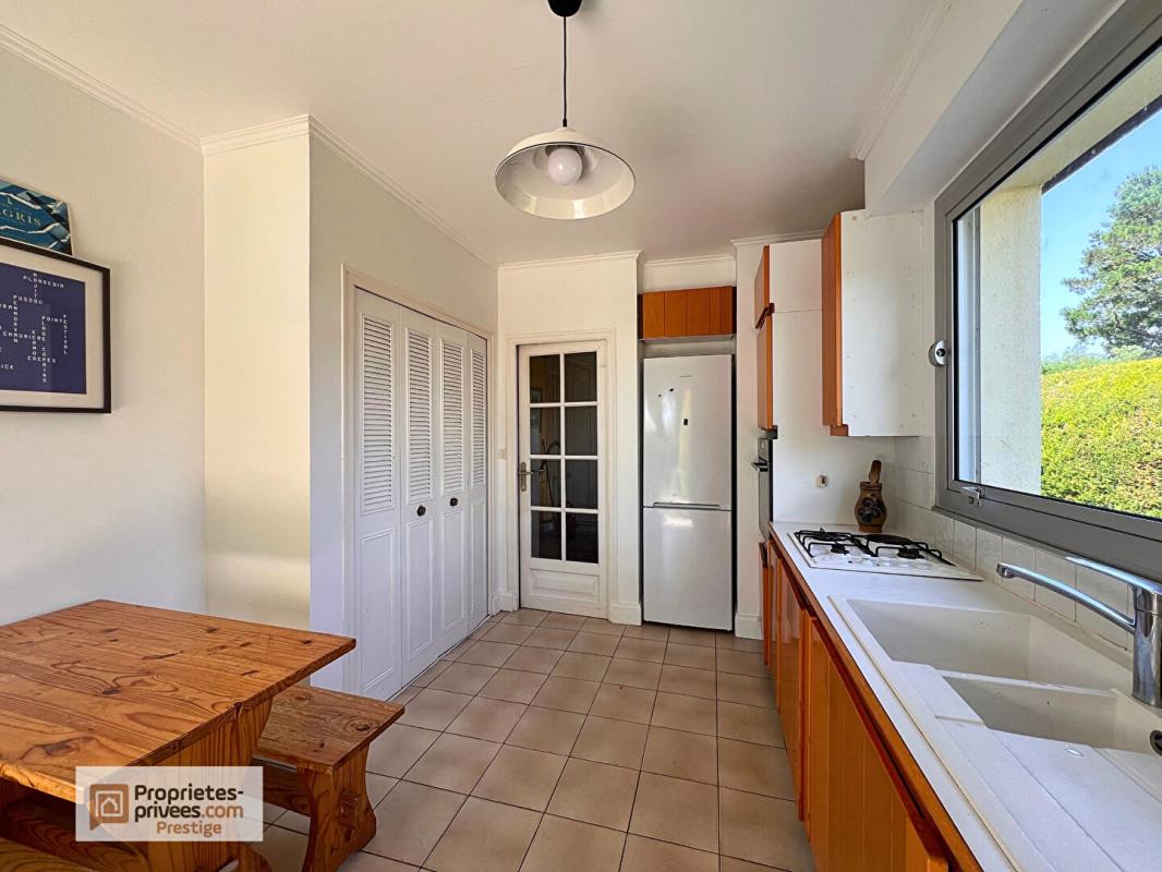 COMBRIT Sainte Marine, Maison 162m2, grand jardin, accès plage 5