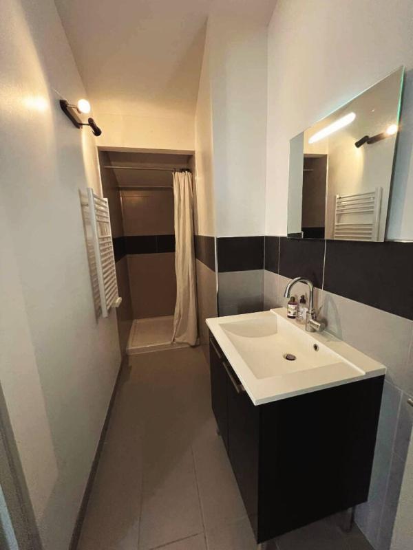 ALLEMANS Maison Avec Piscine Allemans 8 pièce(s) 205 m2 13