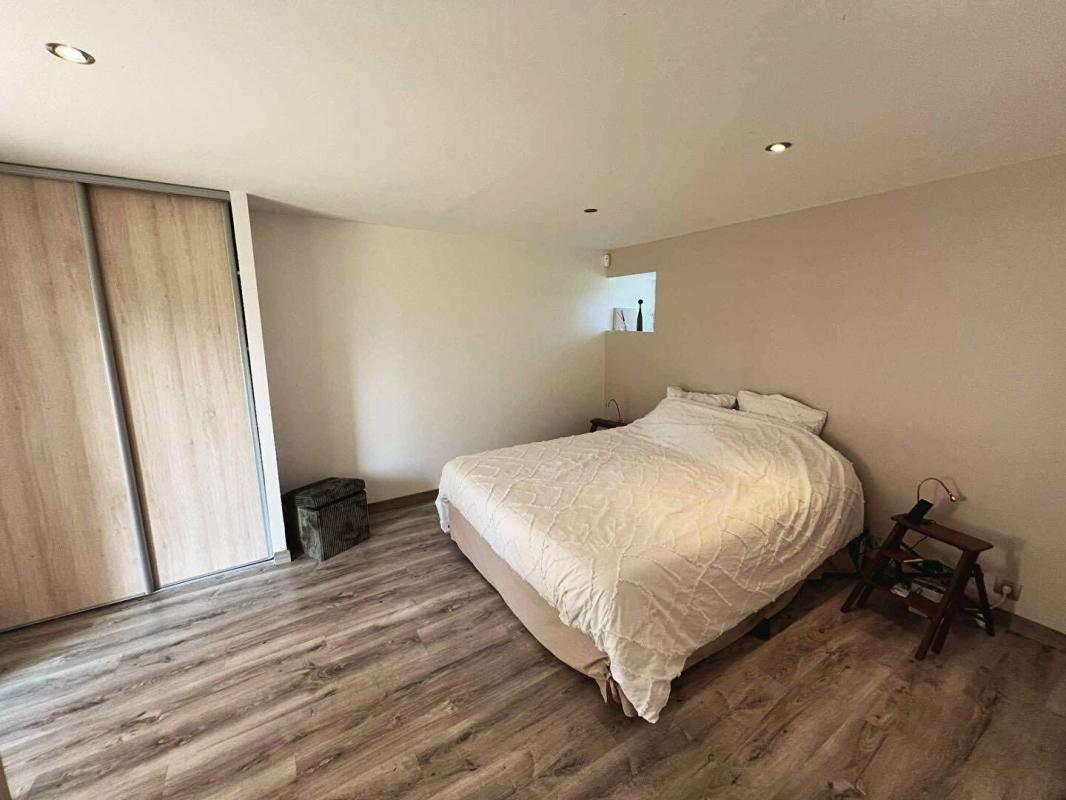 ALLEMANS Maison Avec Piscine Allemans 8 pièce(s) 205 m2 8