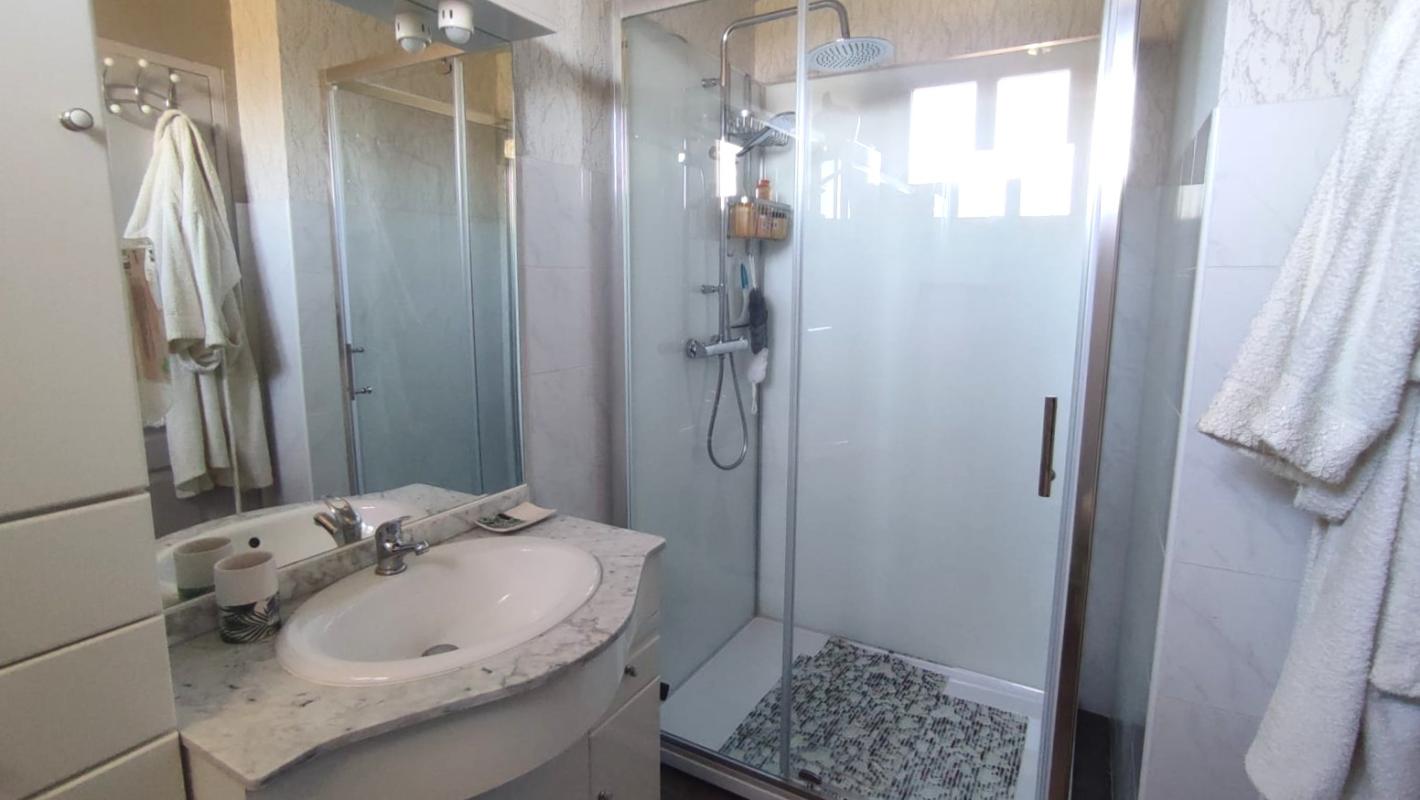 SOURSAC Maison individuelle avec beau terrain plat à Soursac 11