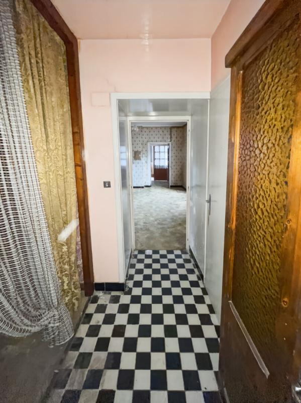 BRIVES Ensemble immobilier avec fort potentiel à Brives, Idéal investisseur ! 5