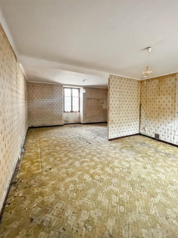 BRIVES Ensemble immobilier avec fort potentiel à Brives, Idéal investisseur ! 6