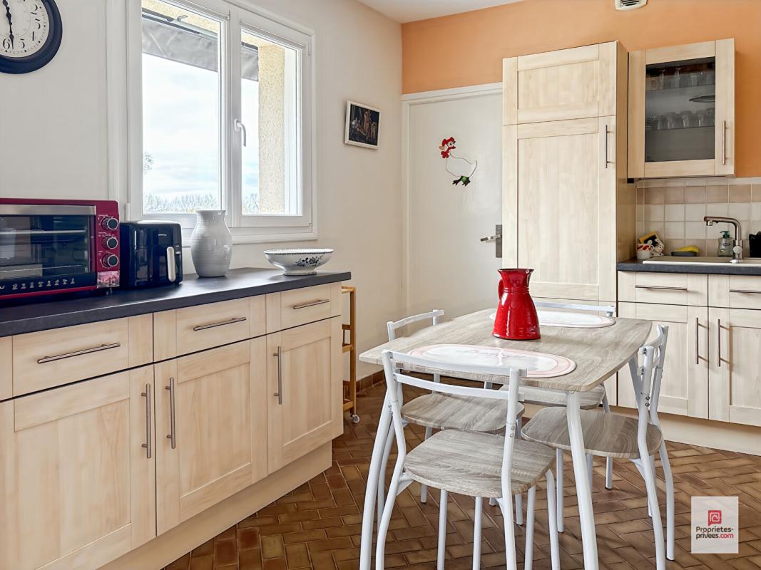 BOUESSAY Maison Bouessay 6 pièce(s) 138.8 m2 10